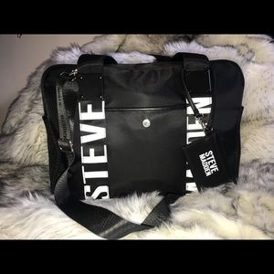♦️SOLD♦️NWT Steve Madden Black duffle gym bag